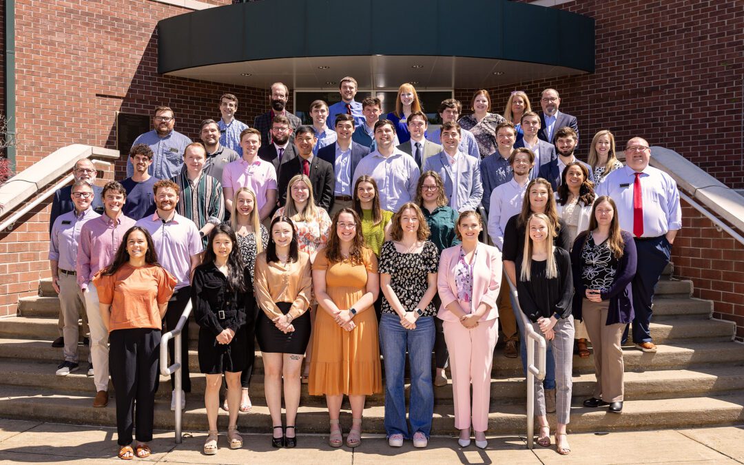 FHU College of Business students along with professors from the department held a chapel and luncheon April 24, 2024, to celebrate the graduating class.