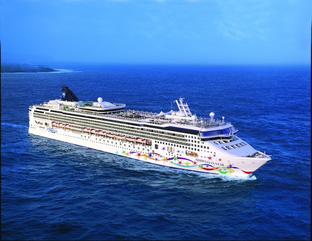 a photo of the norwegian star