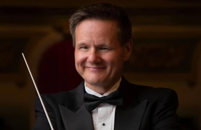 Dr Scott Wyatt, FHU Choir Conductor